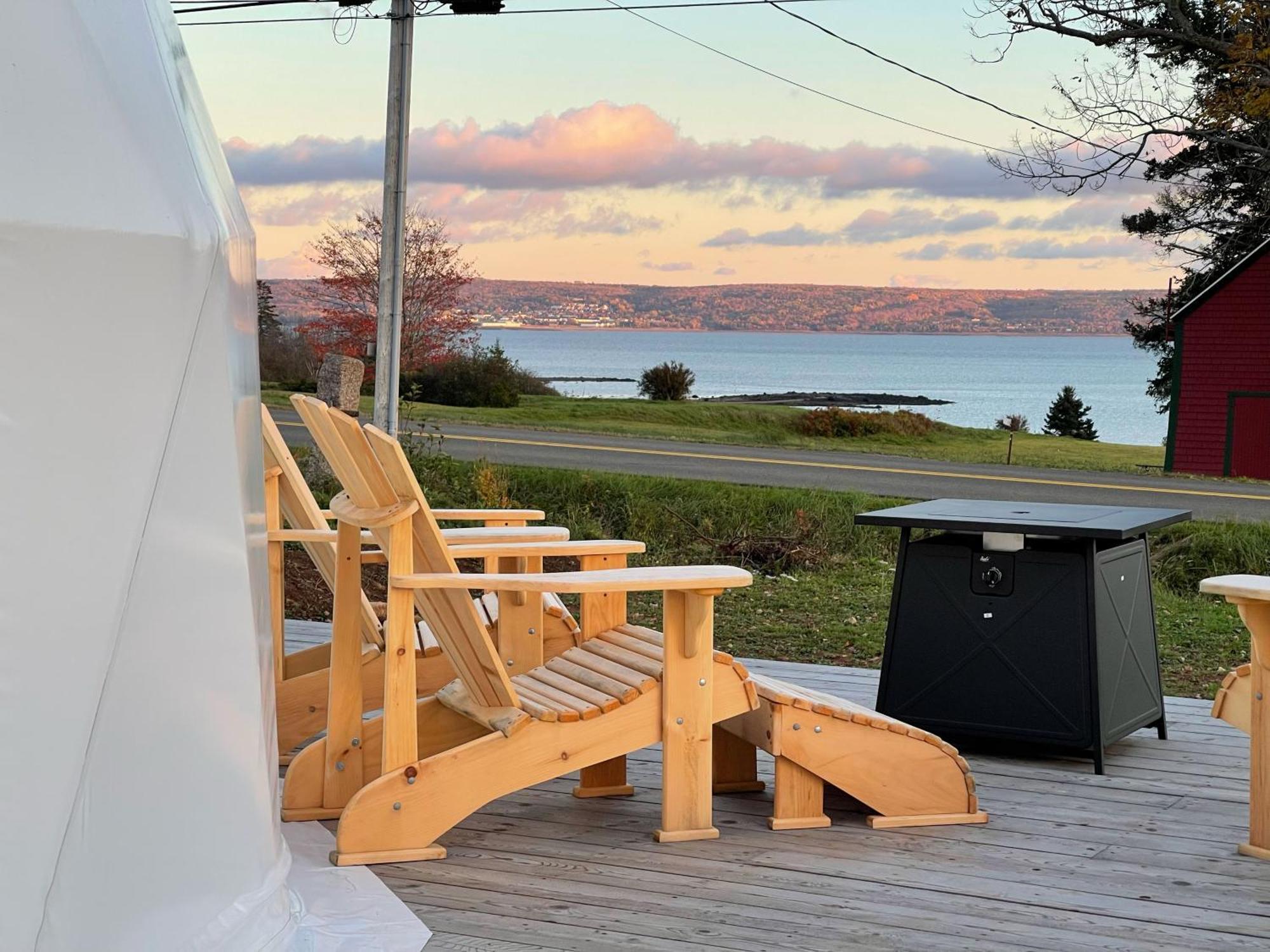 Victoria Beach Port Wade Glamping Domes 빌라 외부 사진
