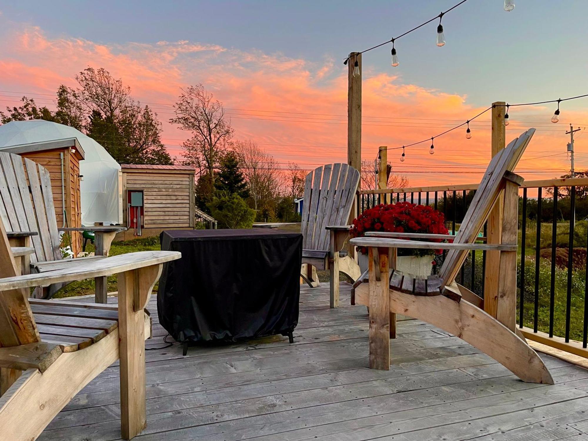 Victoria Beach Port Wade Glamping Domes 빌라 외부 사진